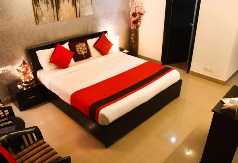 ホテル O Golf Stays Near Aravali Biodiversity Park