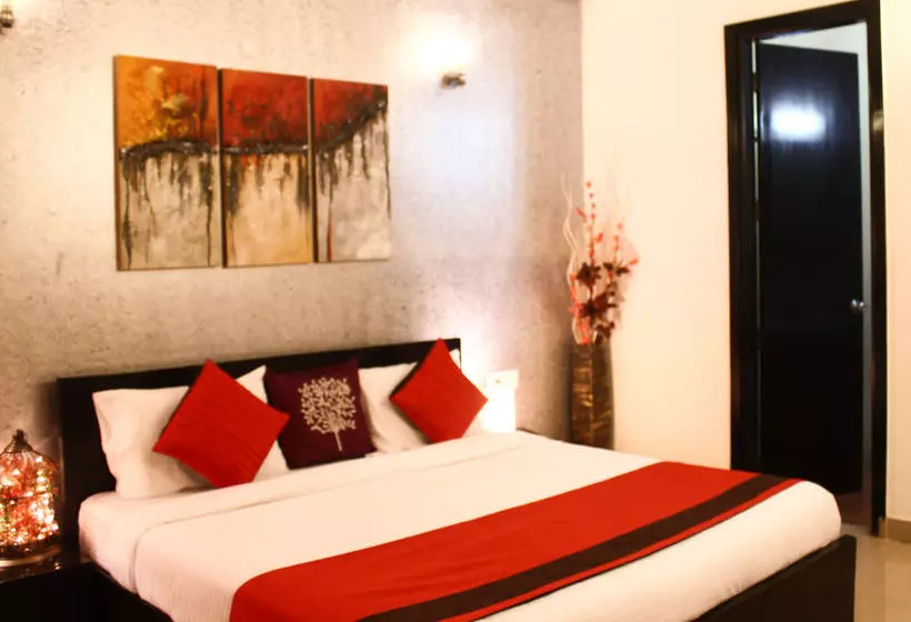 ホテル O Golf Stays Near Aravali Biodiversity Park