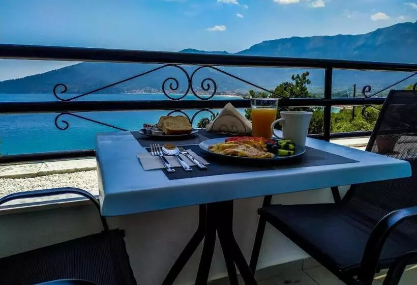 Hotel Celeste Golden Beach