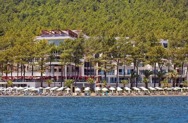 Hotel Orka Lotus Beach