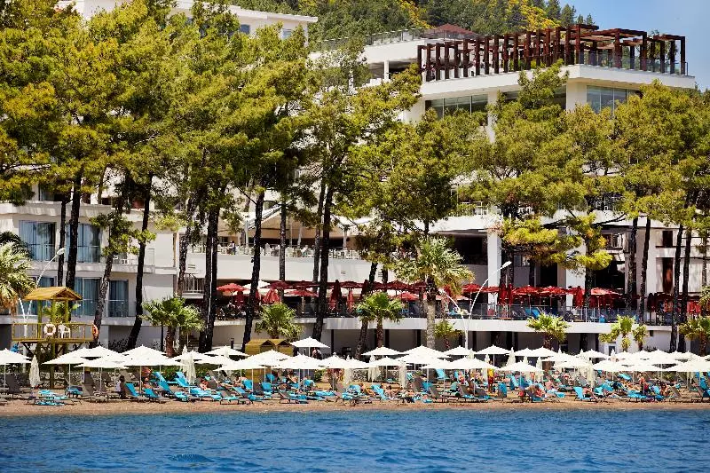 Hotel Orka Lotus Beach