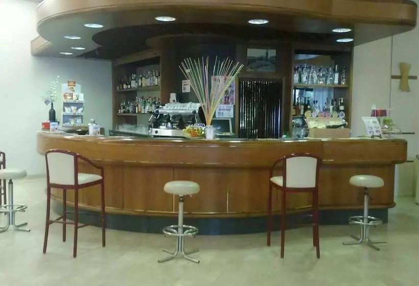 호텔 Terme Marconi