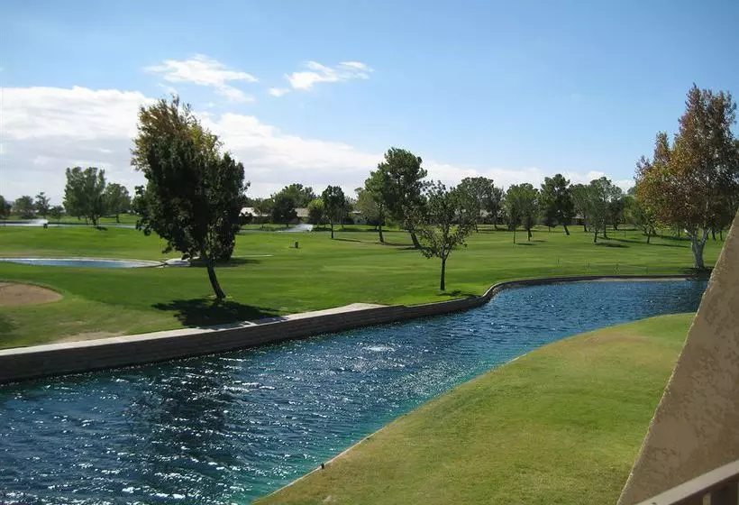 Отель The Inn At Silver Lakes