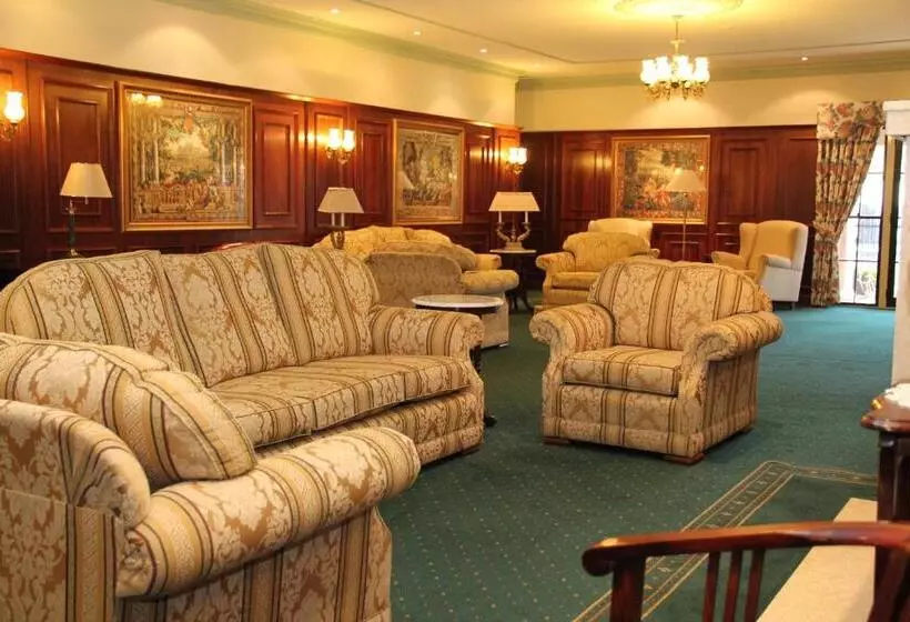 هتل The Lawson Riverside Suites