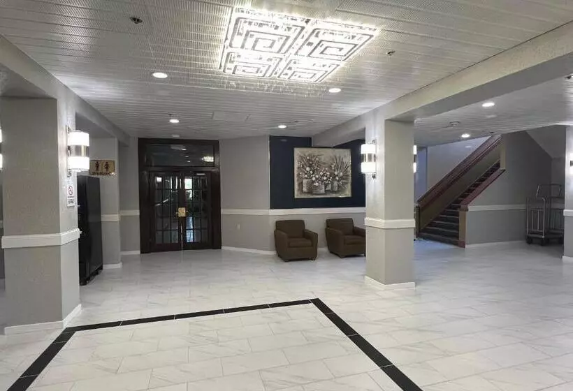 The Lodge Hotel And Banquets