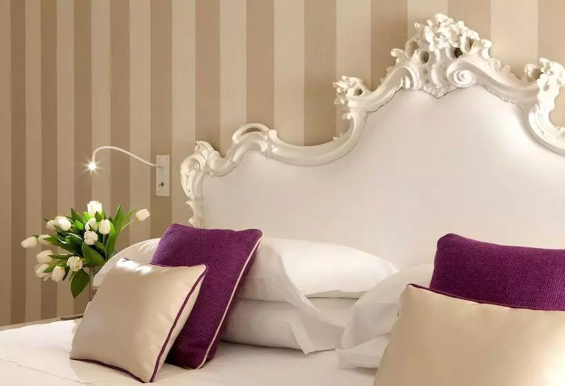 Hotel Via Orefici