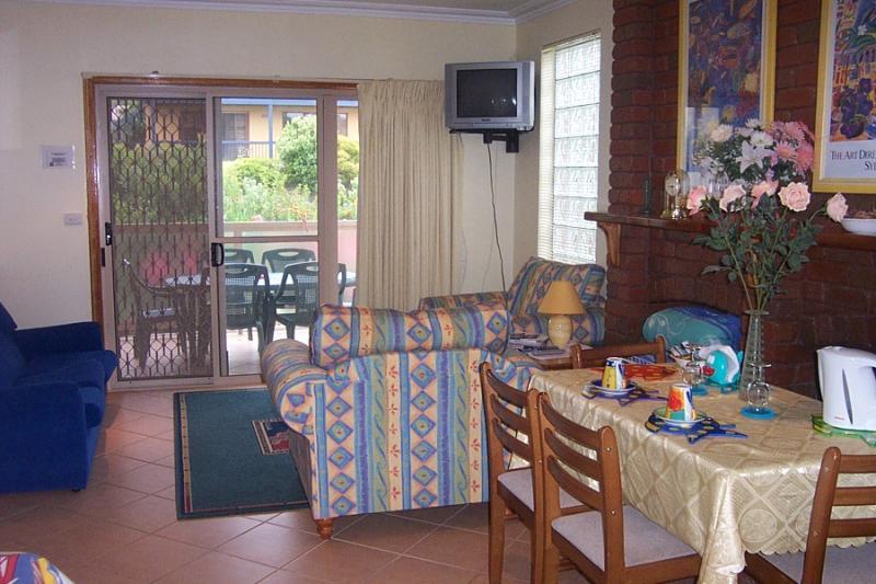 פנסיון Angela S Beach Stays