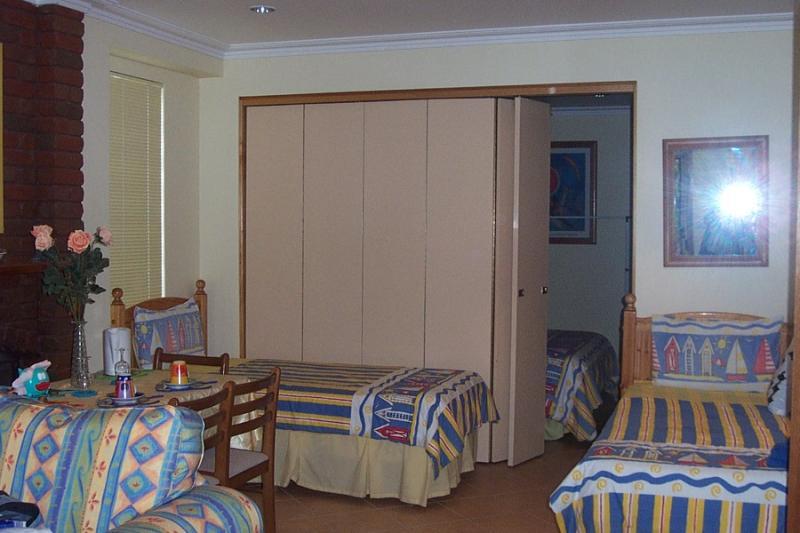 פנסיון Angela S Beach Stays