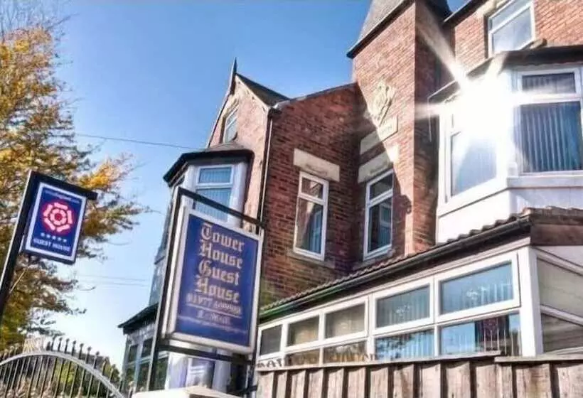 Пансион Tower House Executive Guest House