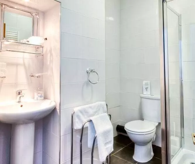 Пансион Tower House Executive Guest House