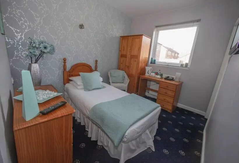 Пансион Tower House Executive Guest House