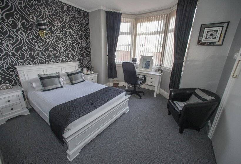 Пансион Tower House Executive Guest House