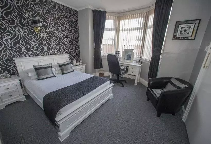 Пансион Tower House Executive Guest House