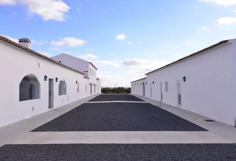 ホテル Sesmarias Turismo Rural & Spa