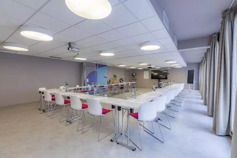 Appart City Collection Paris Vélizy