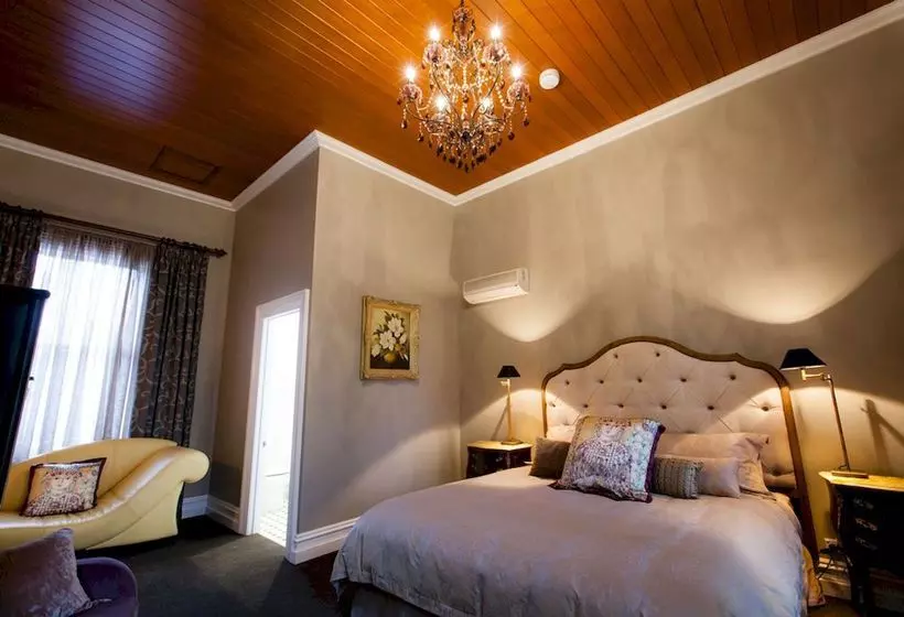 צימר Finches Country Guesthouse Hotel Beechworth