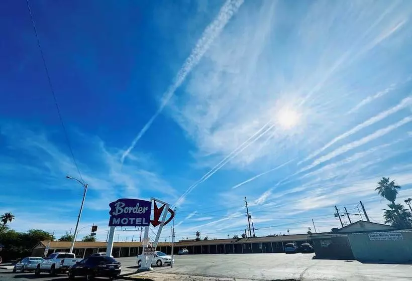 Border Motel