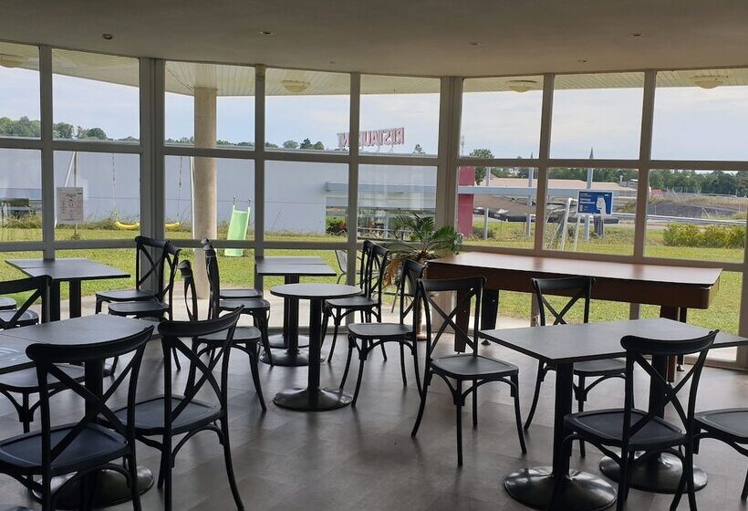 Fasthotel Well Inn Mâcon Sud   Un Hôtel Fh Confort