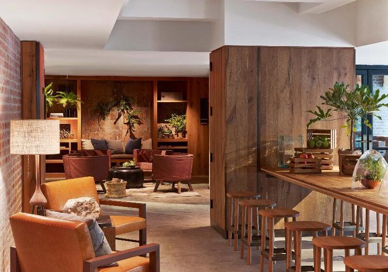 1 Hotel Central Park