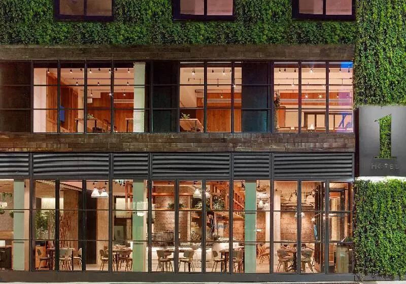 1 Hotel Central Park