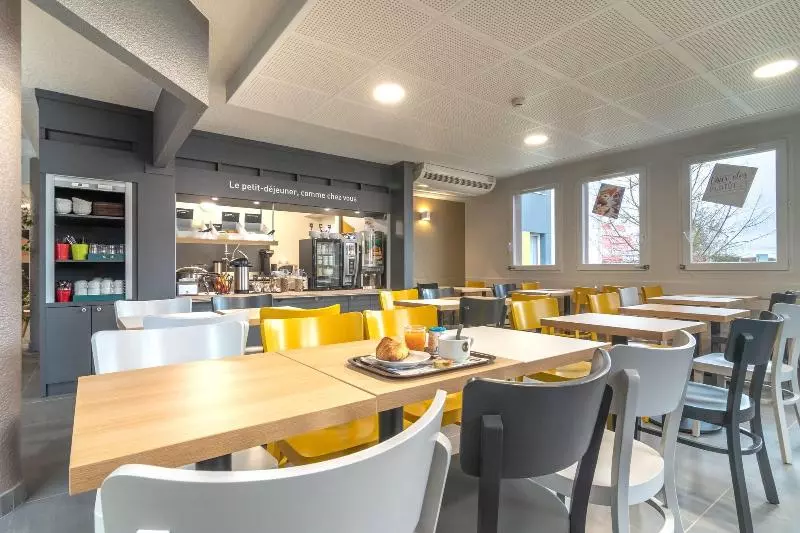 B&b Hotel Chateauroux Déols