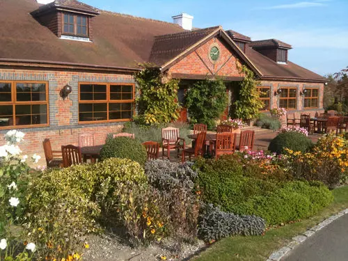 هتل Magnolia Park , Golf & Country Club