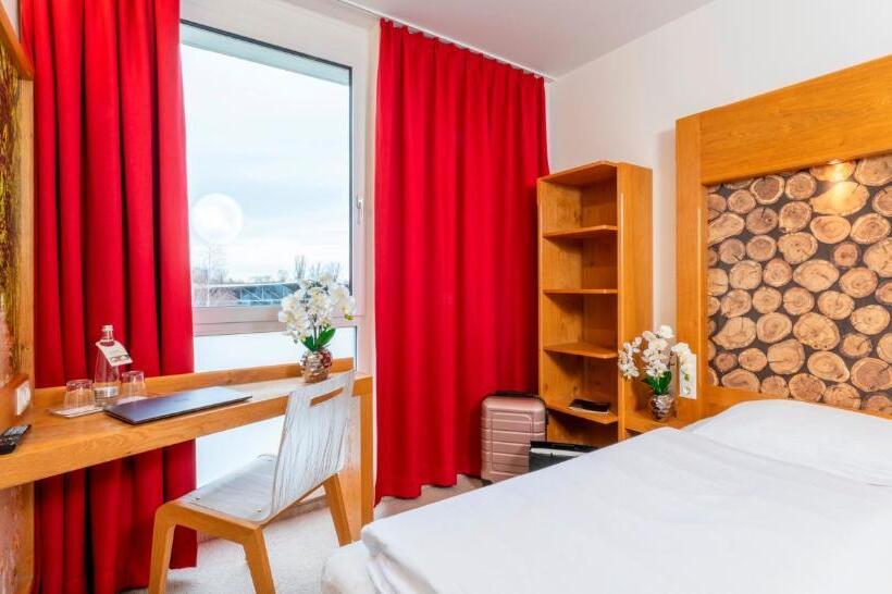 فندق Plaza Inn Dachau   München