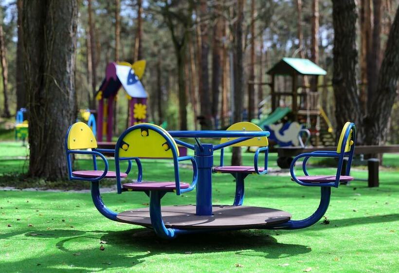 هتل Grand Admiral Resort & Spa