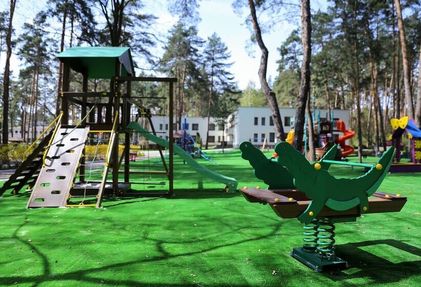 هتل Grand Admiral Resort & Spa