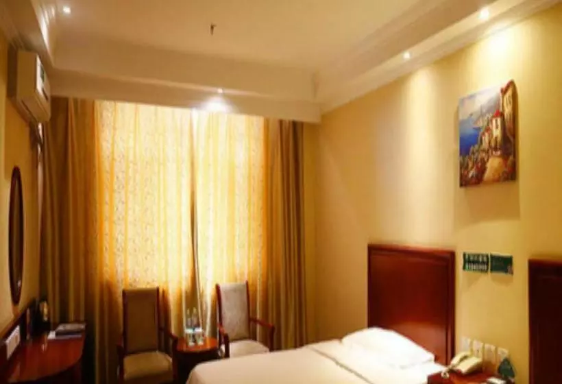 Hotelli Greentree Inn Beijing Huairou Qingchun Road Express