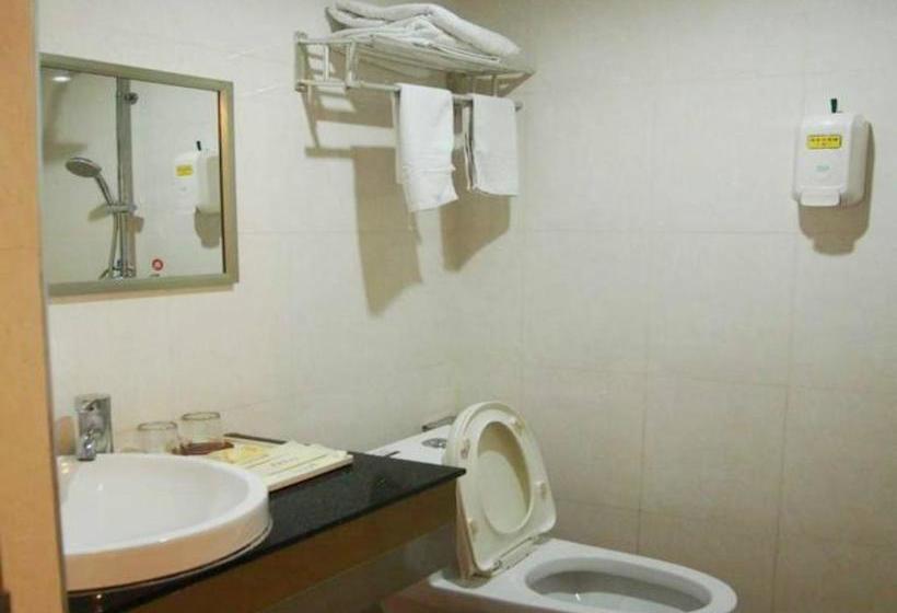 Отель Greentree Inn Beijing Huairou Qingchun Road Express