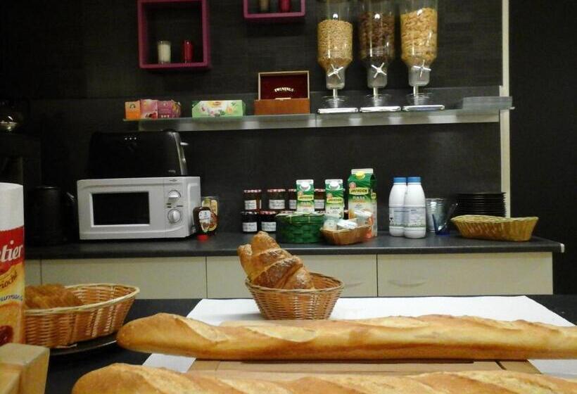 בית מלון כפרי Hôtel M&r