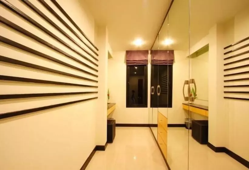 酒店 Kalim Beach Place