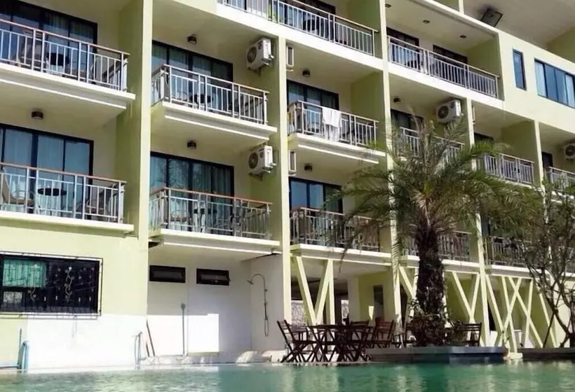 酒店 Kalim Beach Place