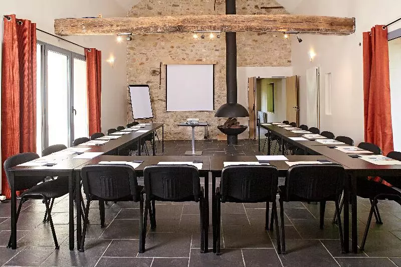 فندق Les Herbes Folles