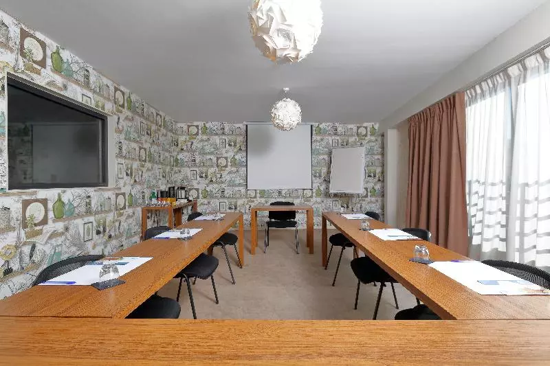 فندق Les Herbes Folles