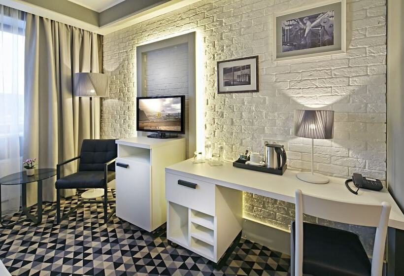 Отель Manufactura Design