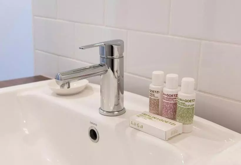 Отель Perry Street