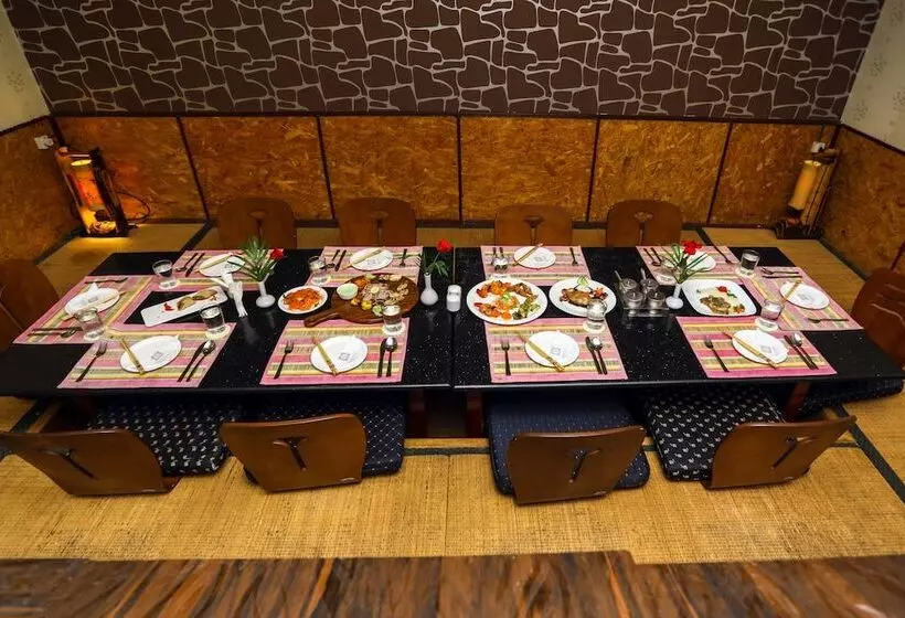 Отель Sathyam Grand Resort, Sriperumbudur