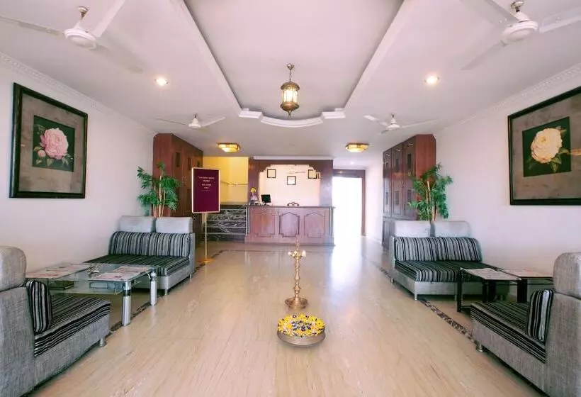 Отель Sathyam Grand Resort, Sriperumbudur