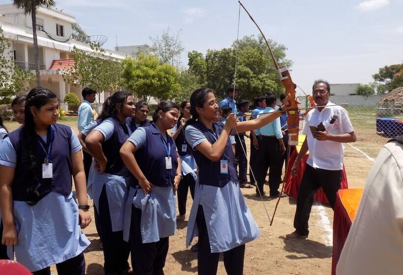 호텔 Sathyam Grand Resort, Sriperumbudur