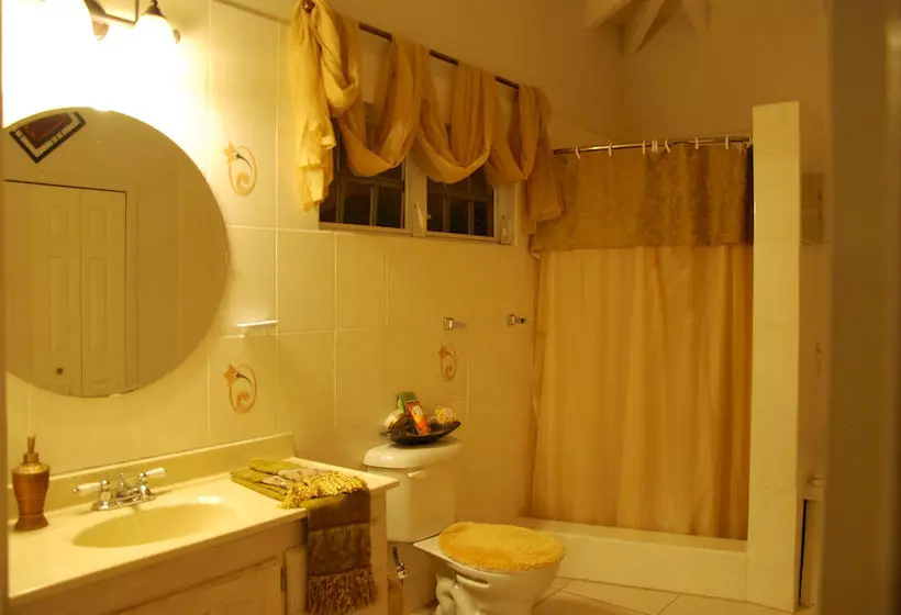 هتل Suite Serenade