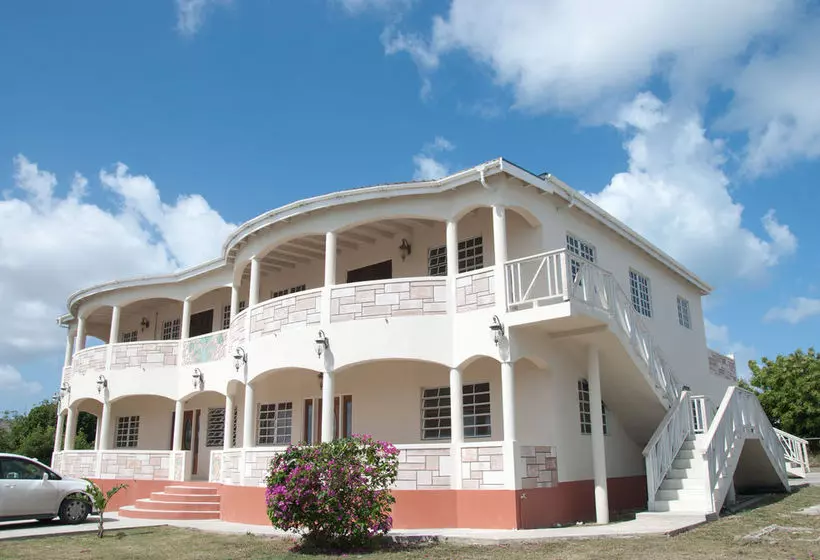 هتل Suite Serenade