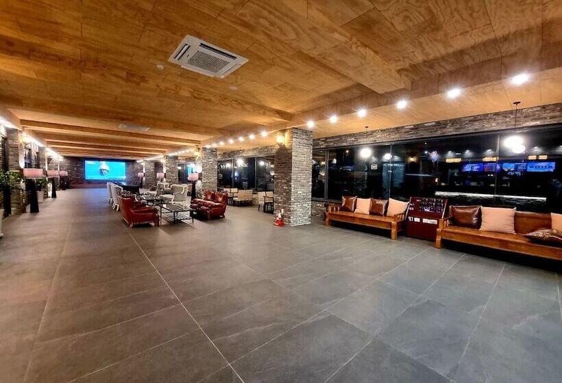 Hotel Ramada By Wyndham Suanbo