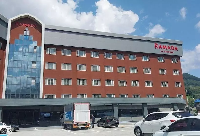 Hotel Ramada By Wyndham Suanbo