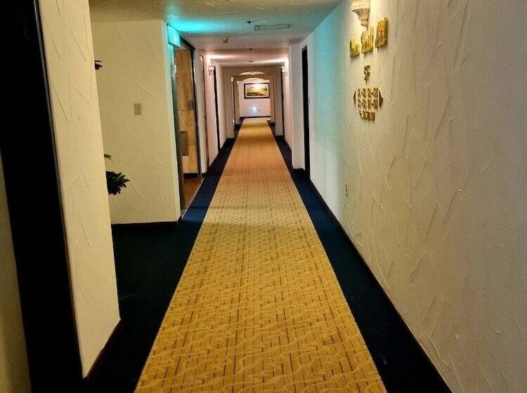 Hotel Ramada By Wyndham Suanbo