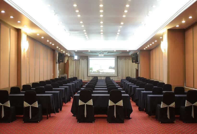 Hotel Ramada By Wyndham Suanbo