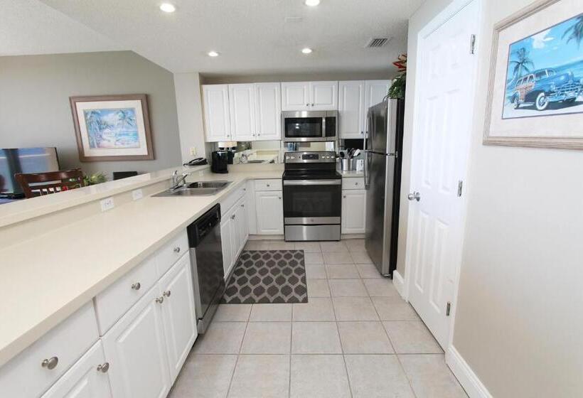 Majestic Beach Resort The Official Onsite Rental Company, Panama City Beach, Fl