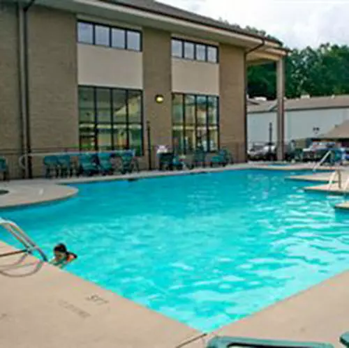 Norma Dan Motel   Near Dolly Parton S Stampede Dinner Attraction