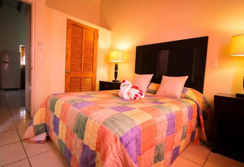 پانسیون Connie's Comfort Suites